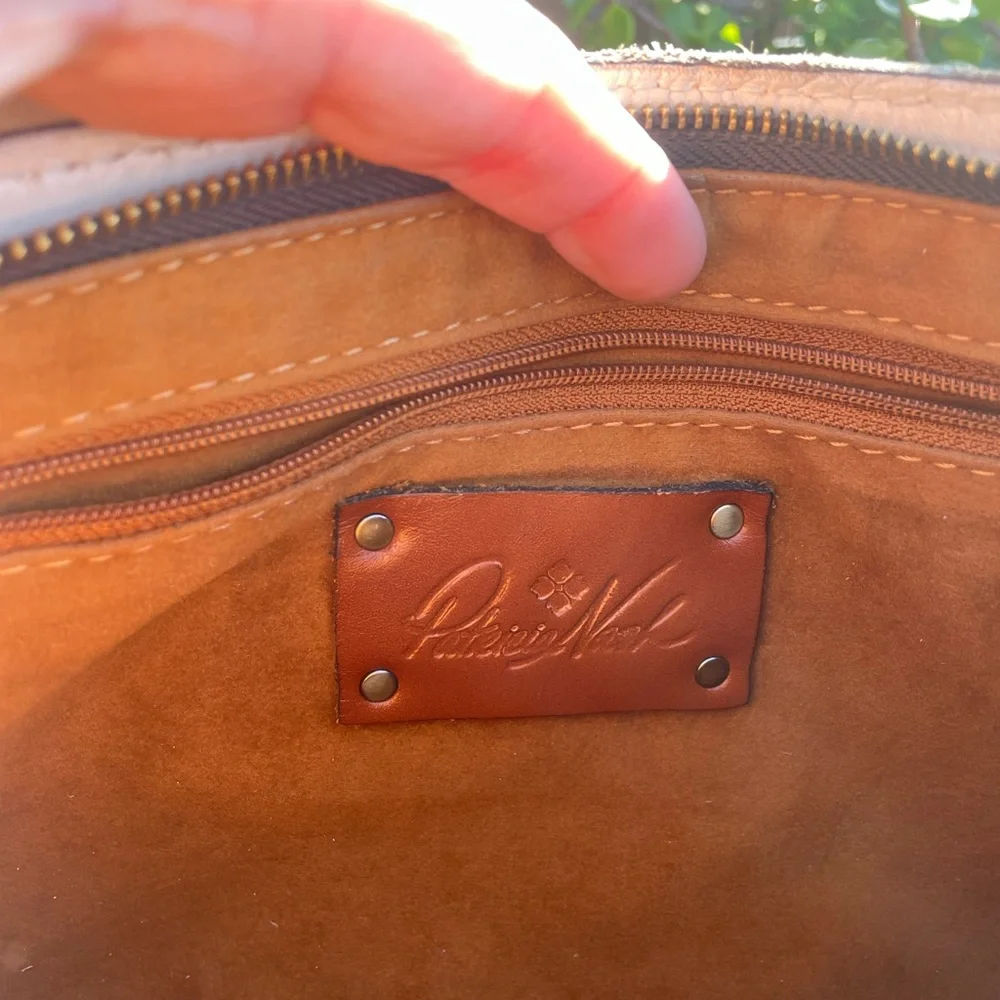 Patricia Nash Leather Floral Clutch with Wrist Strap - Picture 4 of 6